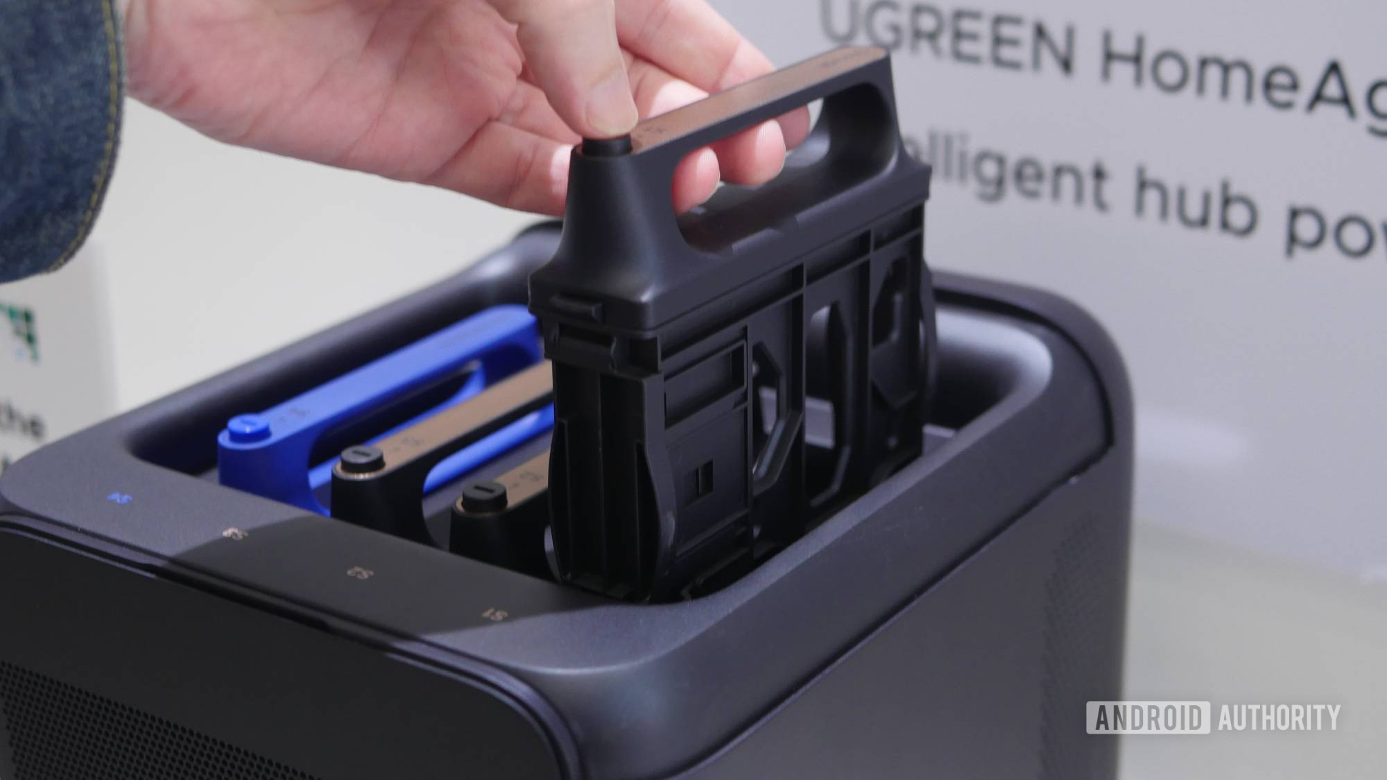 ugreen smart hubs 2