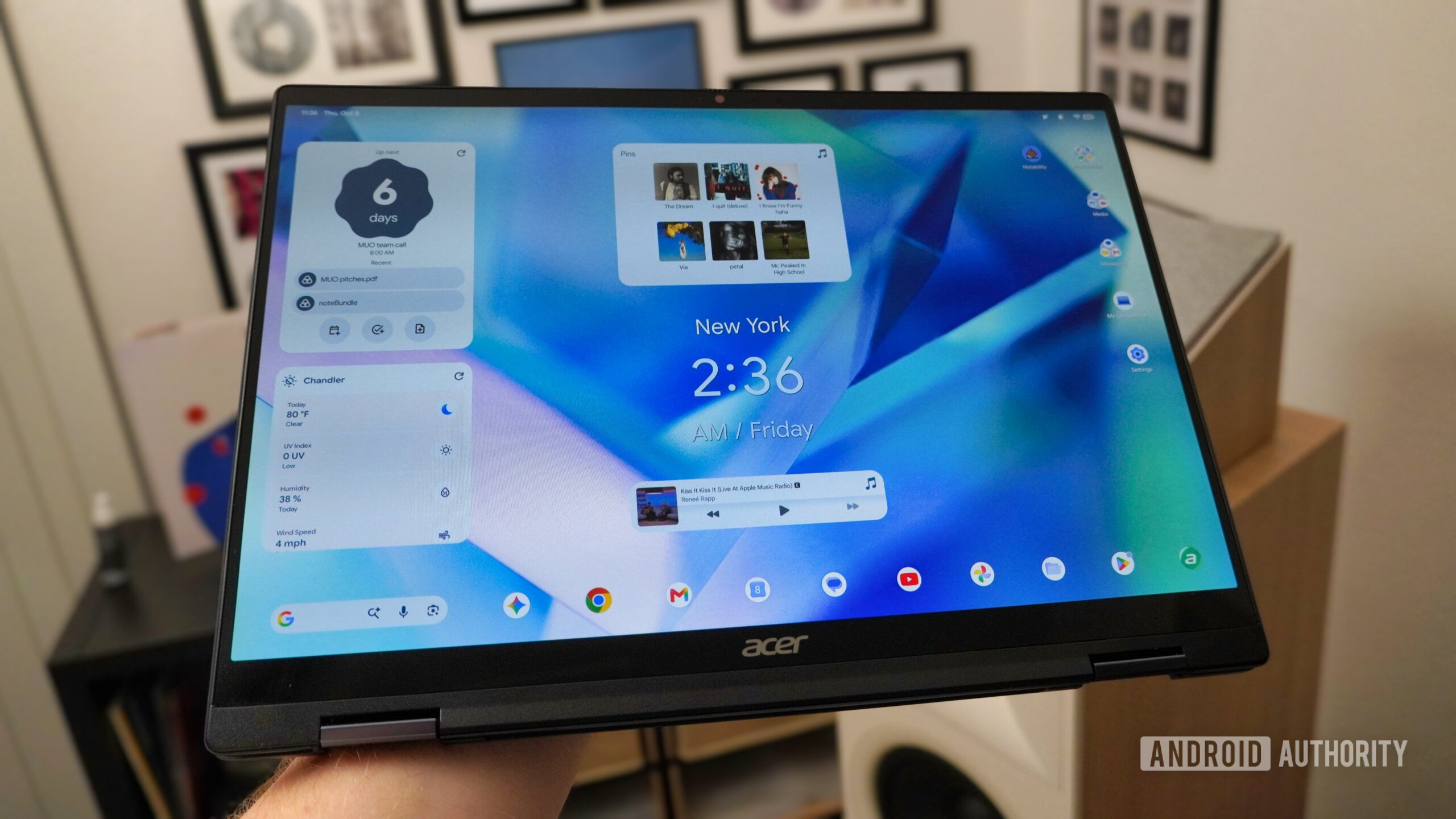 Acer Googlebook 4 Holding the Acer Googlebook 14 in tablet mode.