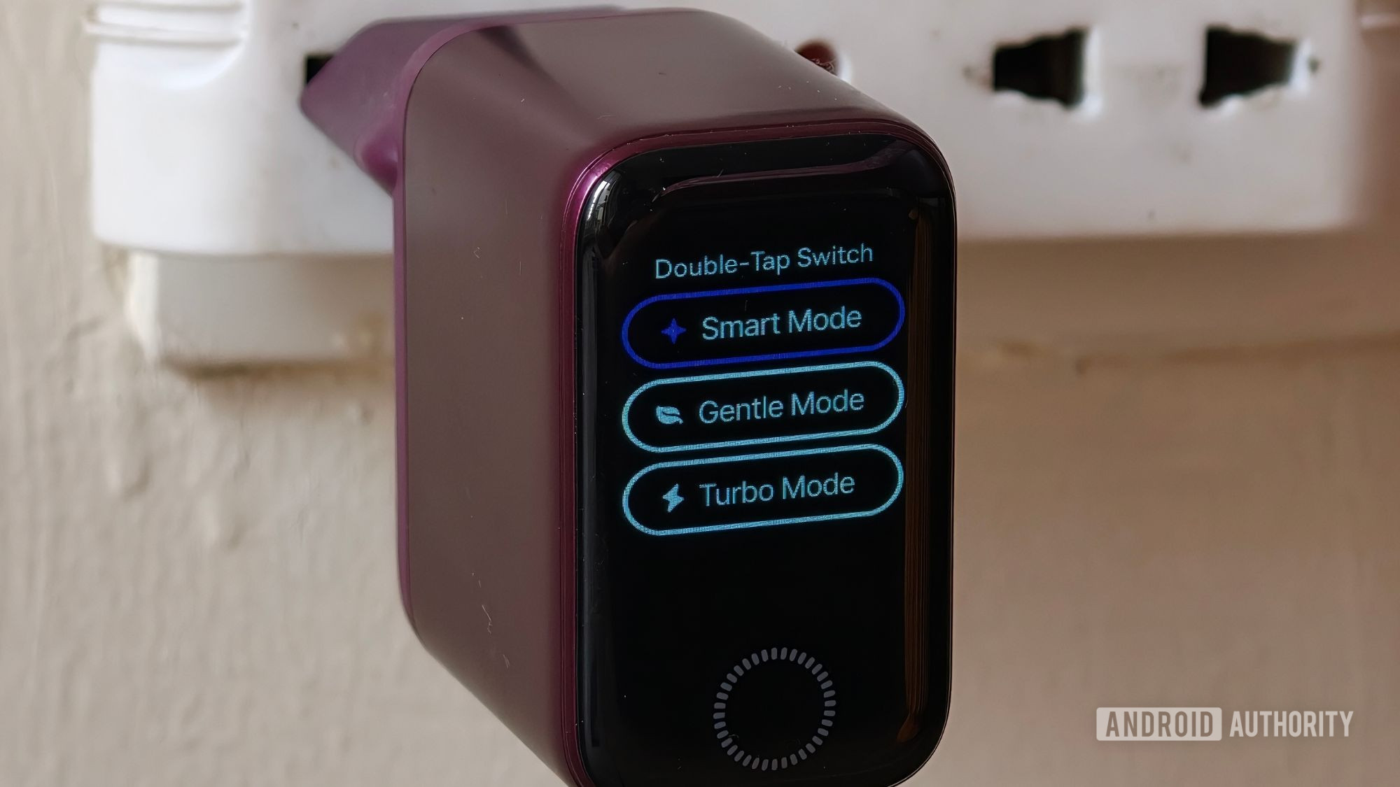Double tap switch to change modes on the Baseus PicoGo Pro 100W GaN charger Double tap switch to change modes on the Baseus PicoGo Pro 100W GaN charger