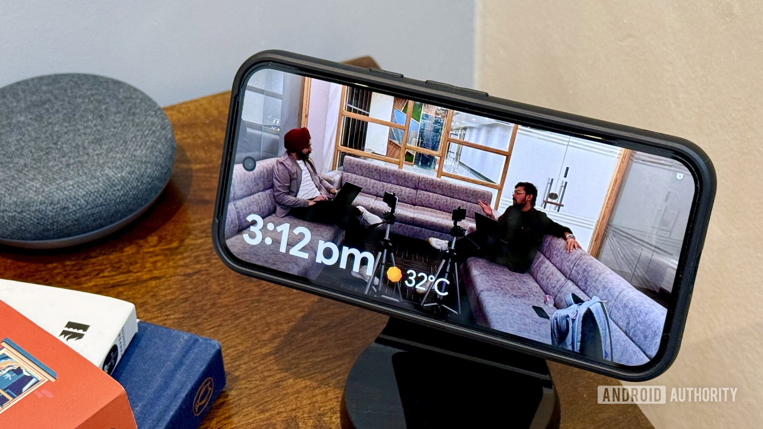 Google Pixel 10 screensaver as nest hub gemini smart screen 3 Google Pixel 10 screensaver as nest hub gemini smart screen 3