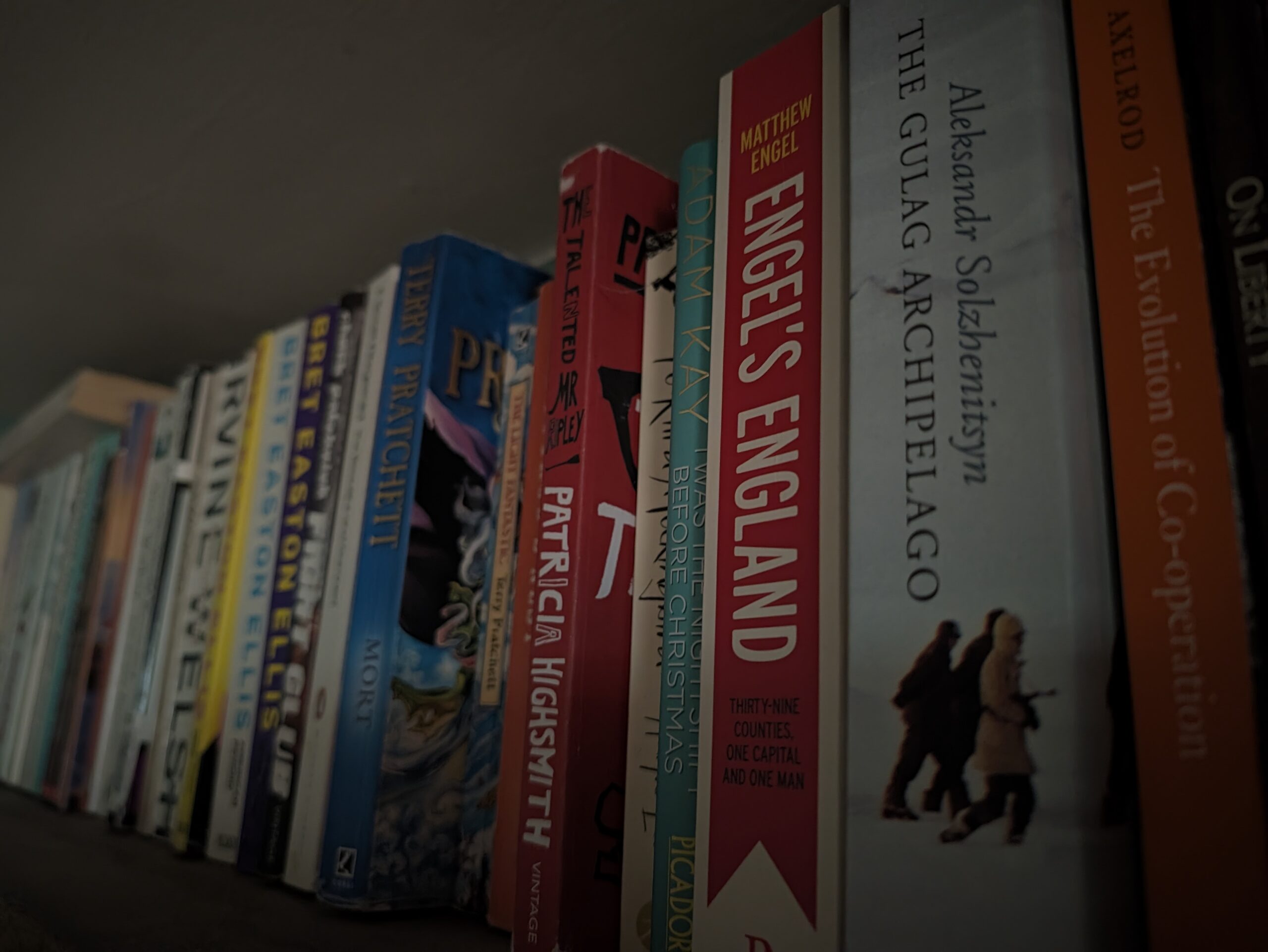 Google Pixel 11 Pro XL camera sample color low light