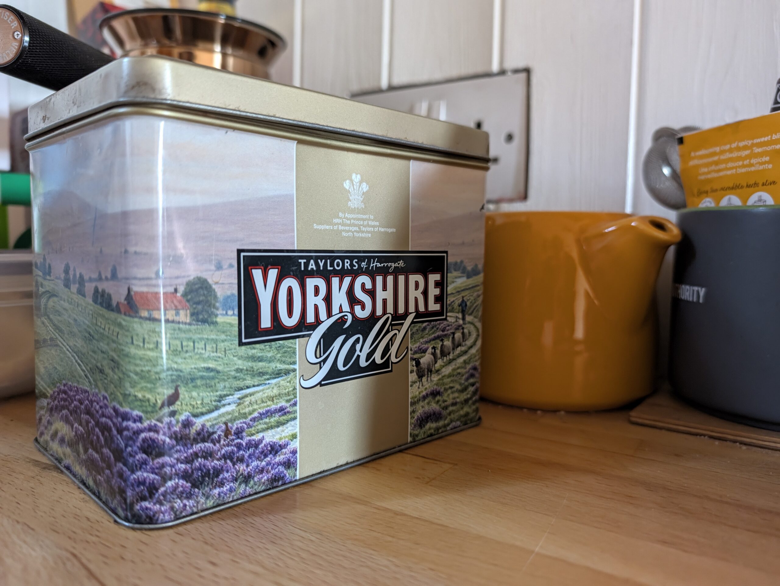 Google Pixel 11 Pro XL camera sample color tea