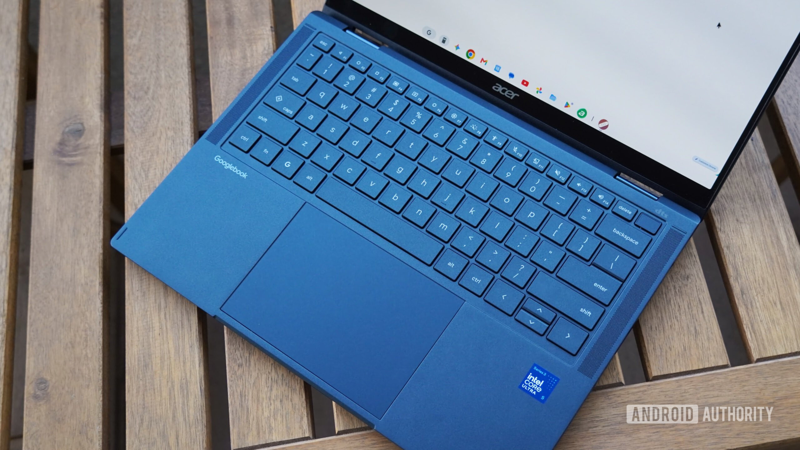 Googlebook Acer 10 The Acer Googlebook keyboard.
