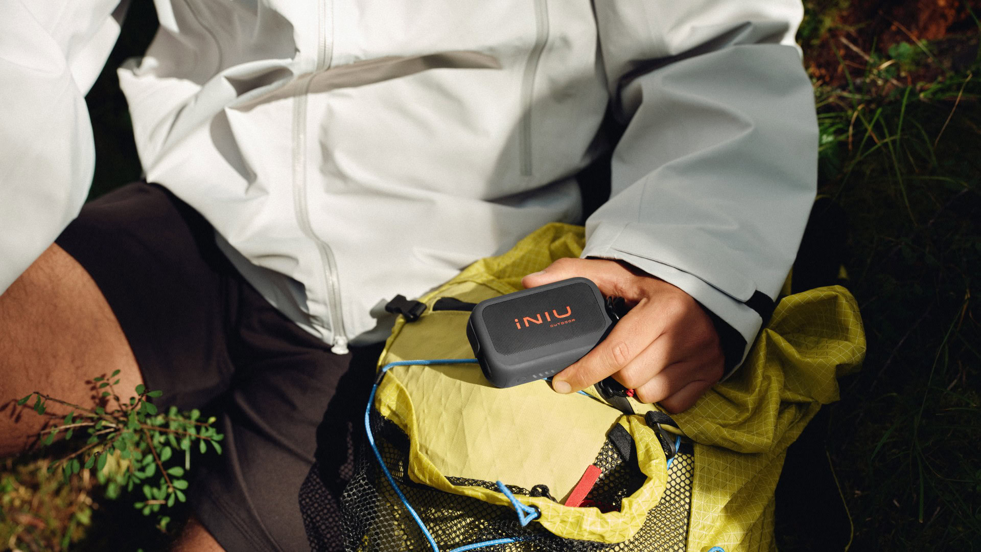 INIU rugged 10000 7