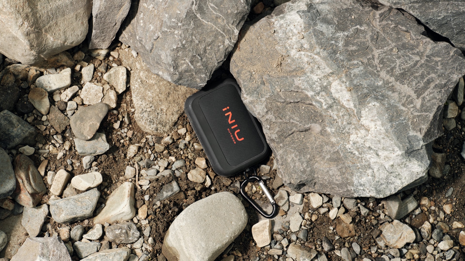 INIU rugged 10000 9