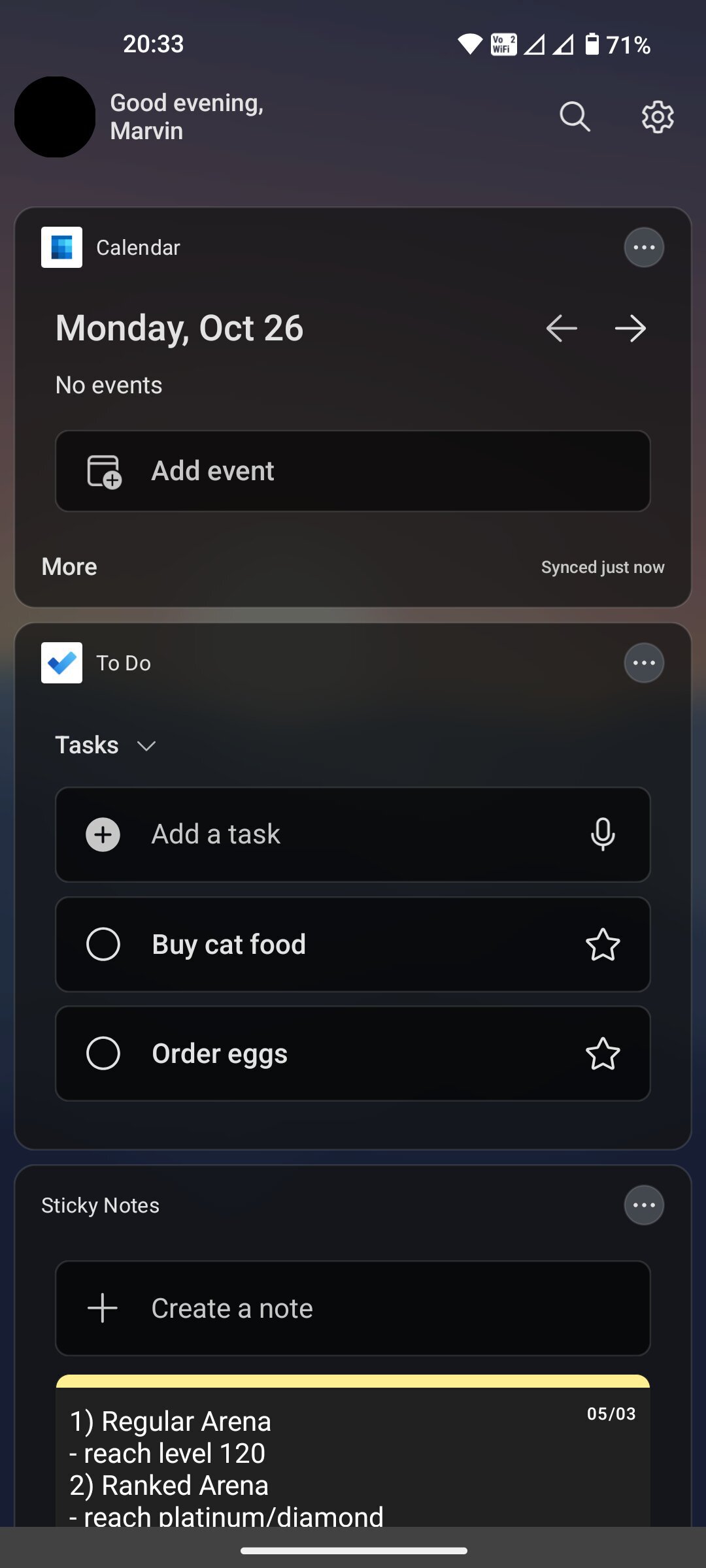 Microsoft Launcher interface on Android phone (1)