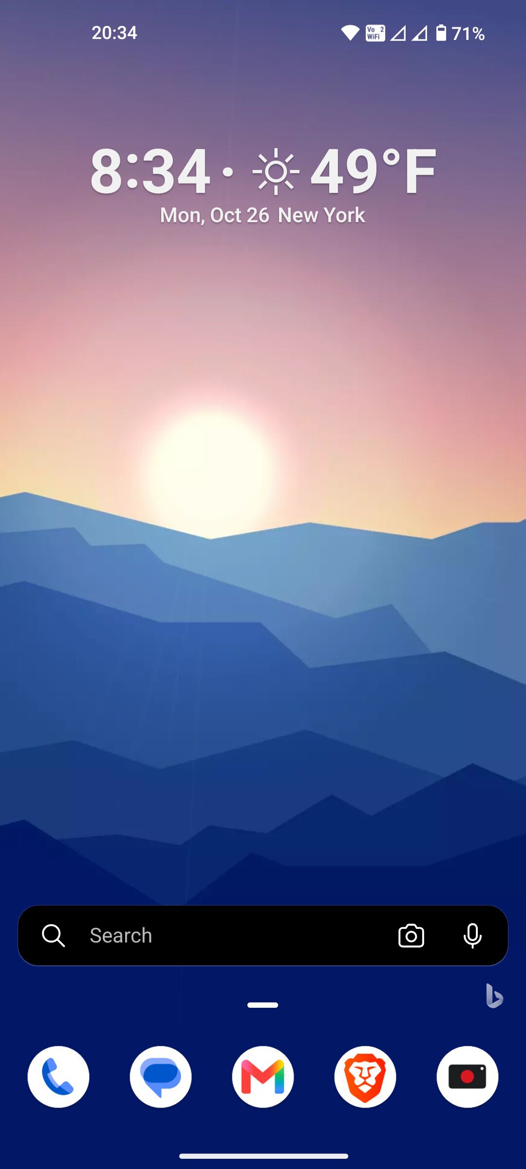 Microsoft Launcher interface on Android phone (2)