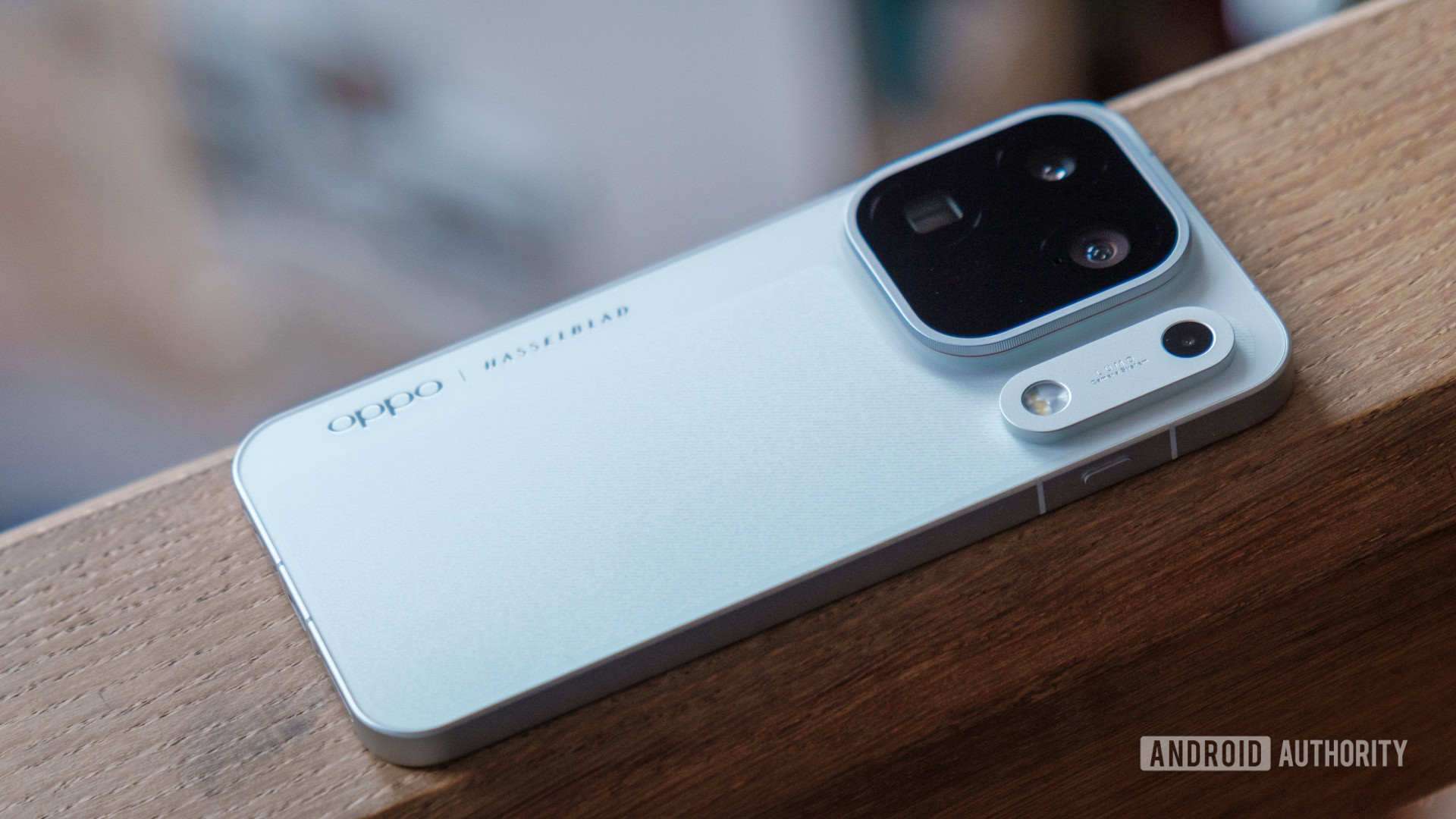 OPPO Find X10 Pro Max back on wood