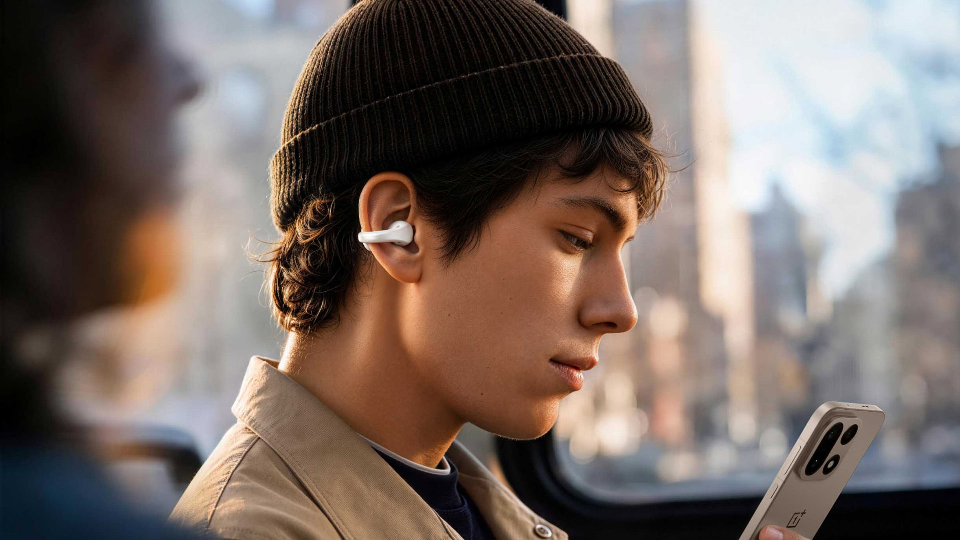 OnePlus Buds Clip 2