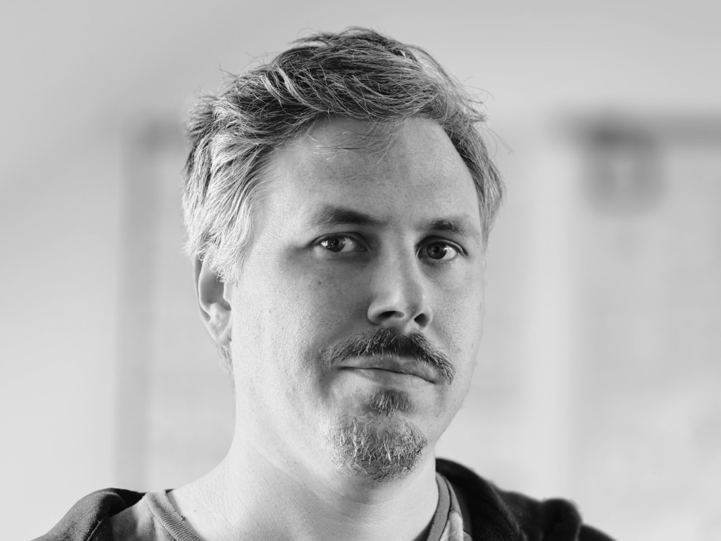 Oppo Find X10 Pro Max camera portait bw profile