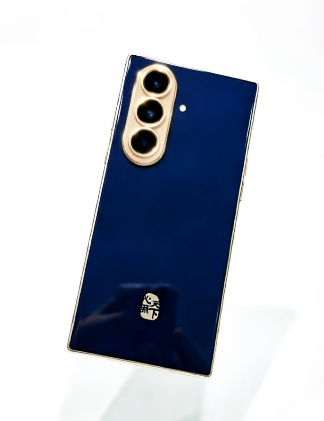 Samsung W27 Ice Universe Twitter