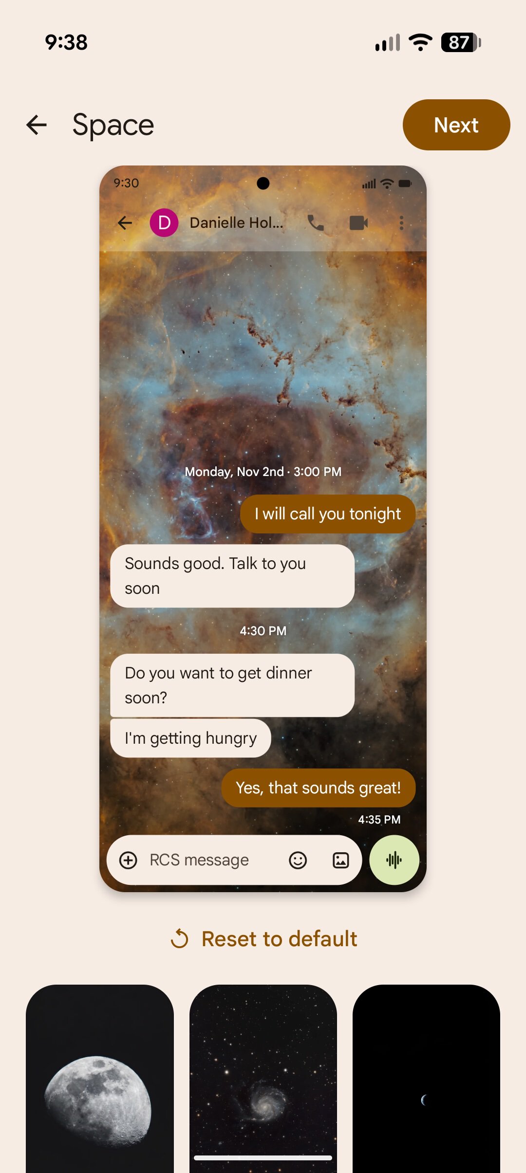 Screenshot of a custom chat theme in Google Messages.