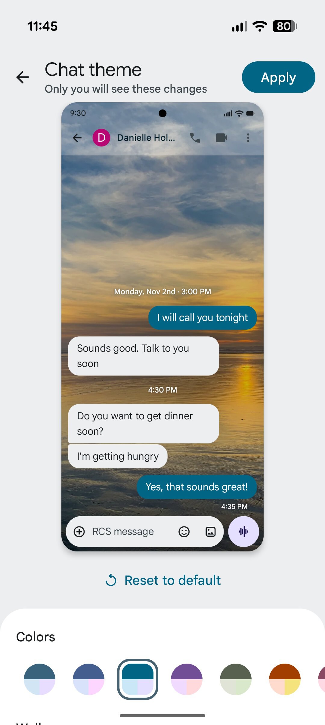Screenshot of a custom chat theme in Google Messages.