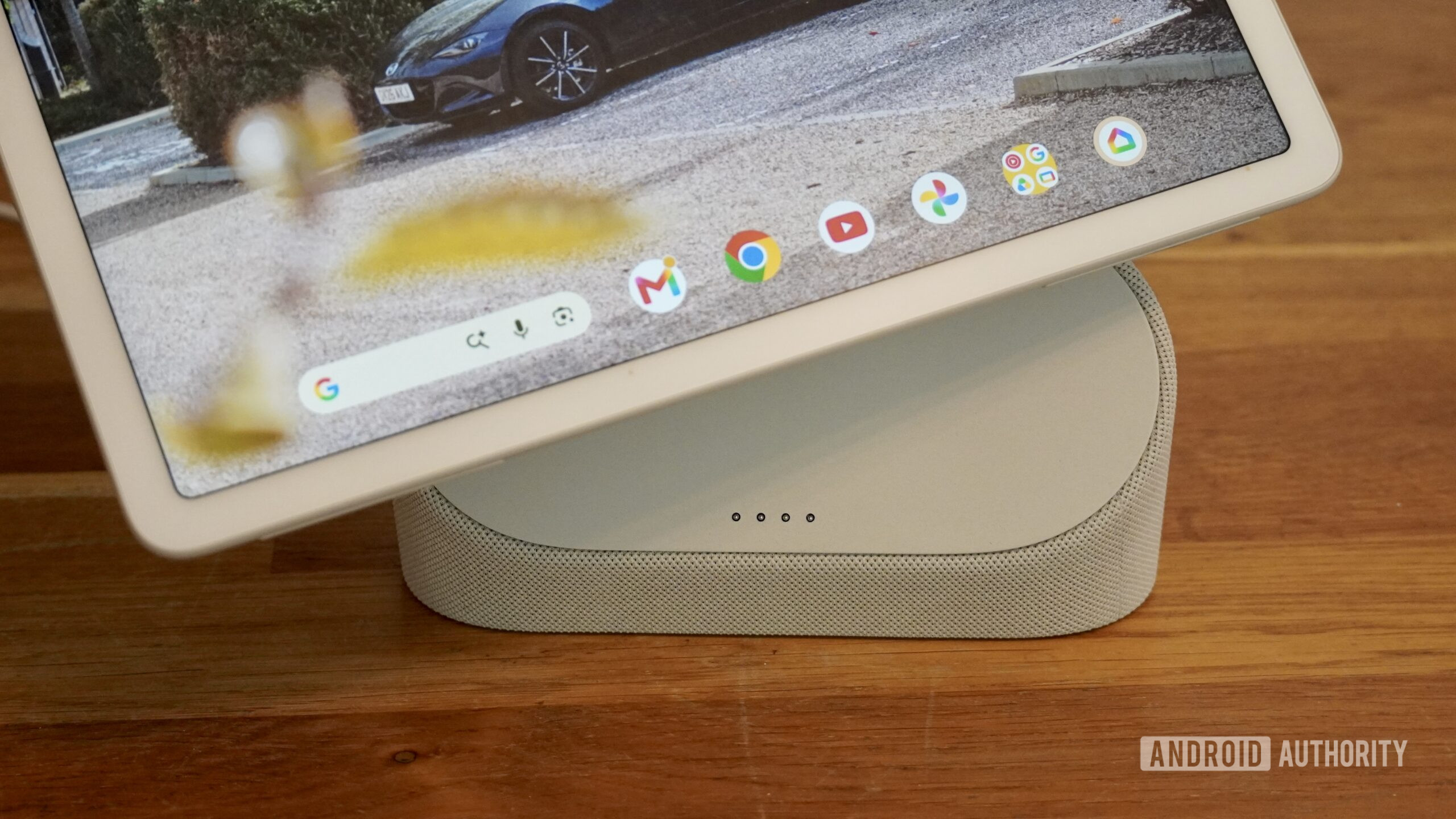 google pixel tablet undock A person undocking the Google Pixel Tablet's display
