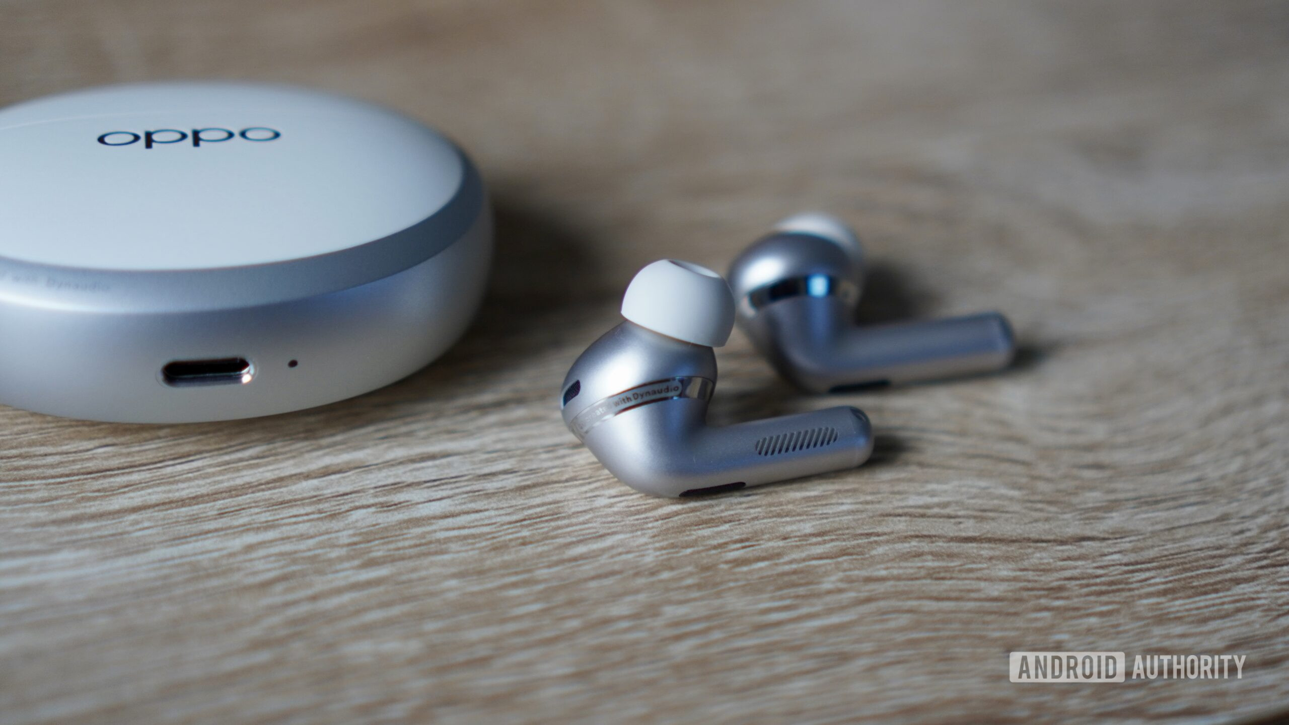 The OPPO Enco X4 earbuds